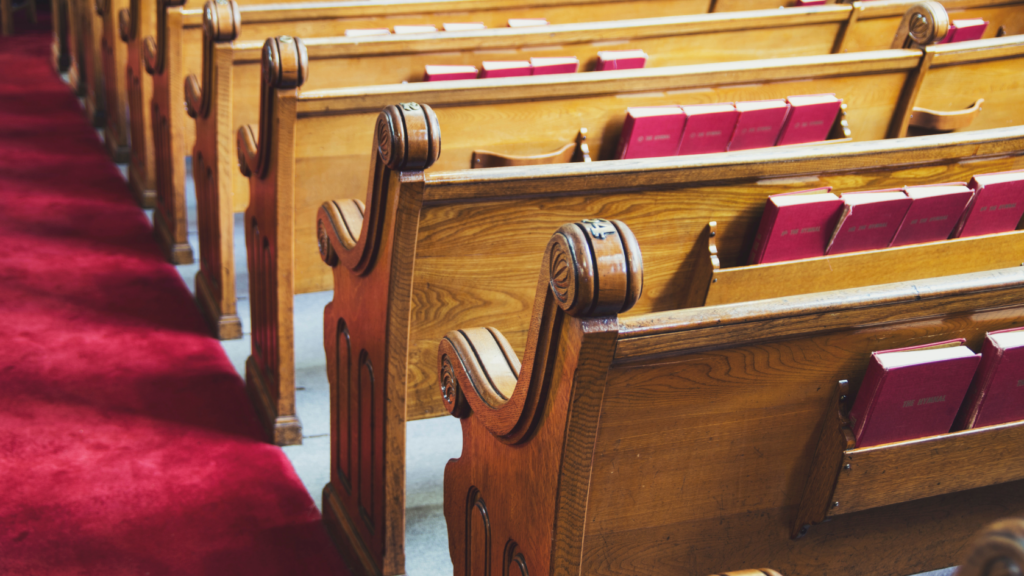 25 Powerful Prayers for Sunday Service to Invite God’s Presence