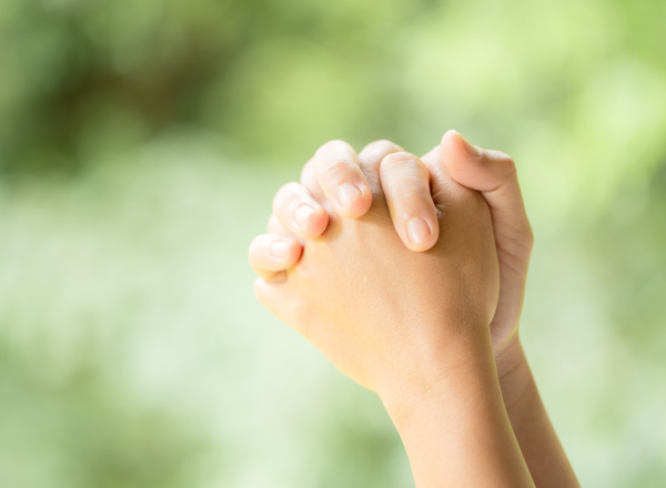 30 Prayers for Monday to Start Your Week with God’s Blessings